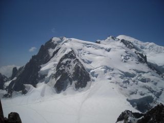 da sinistra Mont Blanc du Tacul, Mont Maudit e Monte Bianco