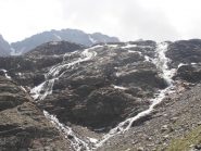 03 - cascate sotto il ghiacciaio di Valleille
