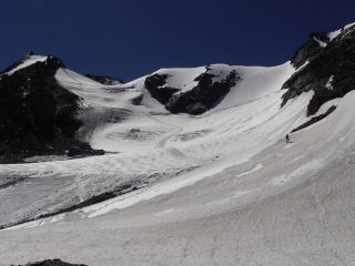 03 - poco oltre il colle, il Glacier du Gran Col e la salita al Mont Pourri