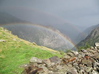 doppio arcobaleno dopo forte temporale il 3 agosto 