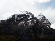 Cuyoc (5560 m.) e Puscanturpa Sud (5422 m.)