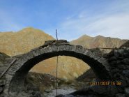 Ponte romanico del Lion di Brosso, molto malandato e trascurato
