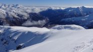 la macchia al centro in alto è il pianoro dell'Alpe Cantel sotto alla Cima Mares