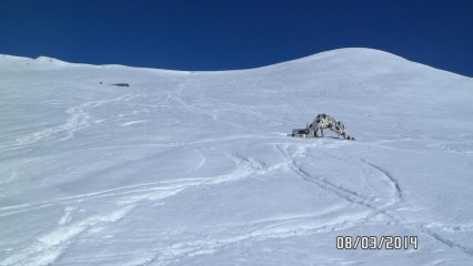 Dal rifugio Alpe Soglia, scegliendo la pista giusta si sale senza sprofondare