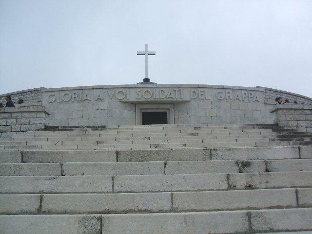 mausoleo del Grappa