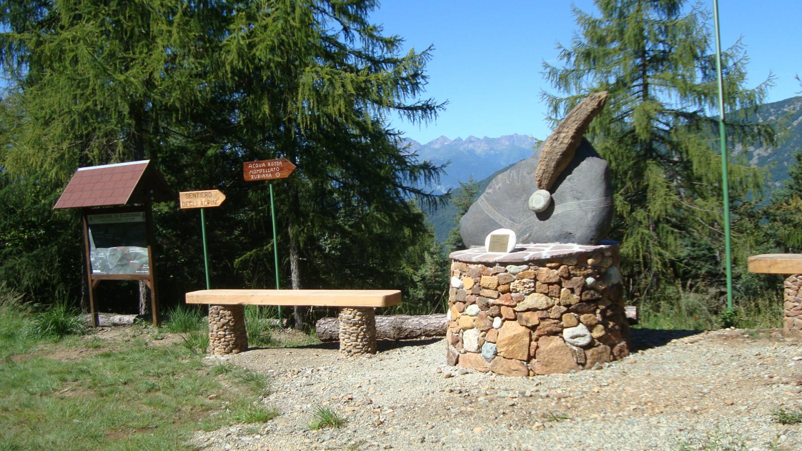 Col bassa-della-val monumento Alpini