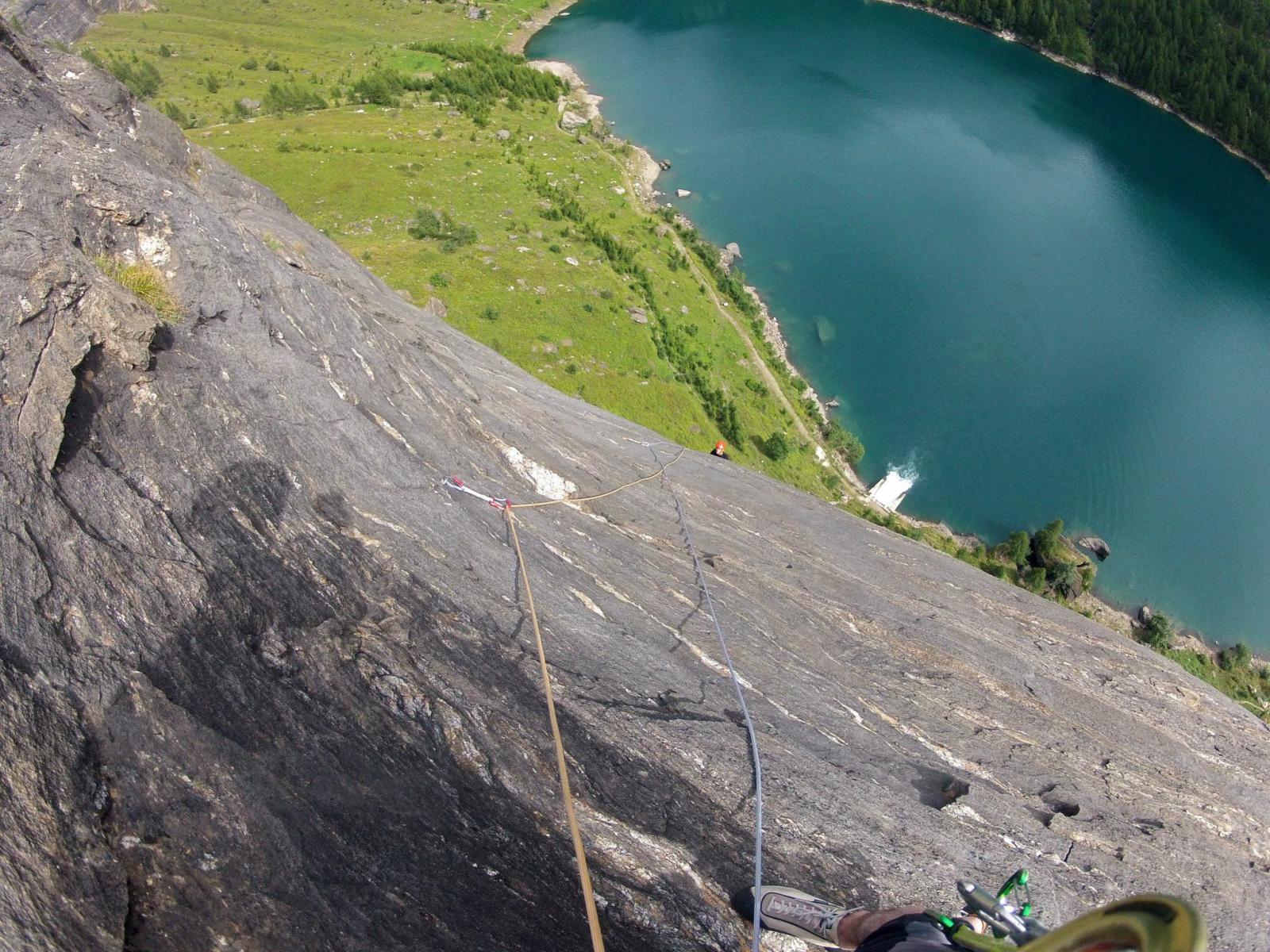Agaro (Lago di) – Molte Vite Molti Maestri - Arrampicata  Free climbing a  Premia, Piemonte - Gulliver Outdoor Community