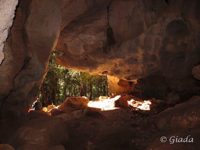 L'ingresso della Grotta dell'Edera