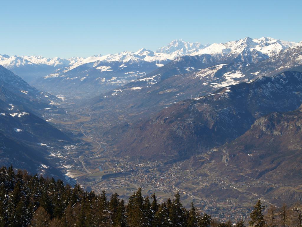 La Val d'Aosta verso Saint-Vincent