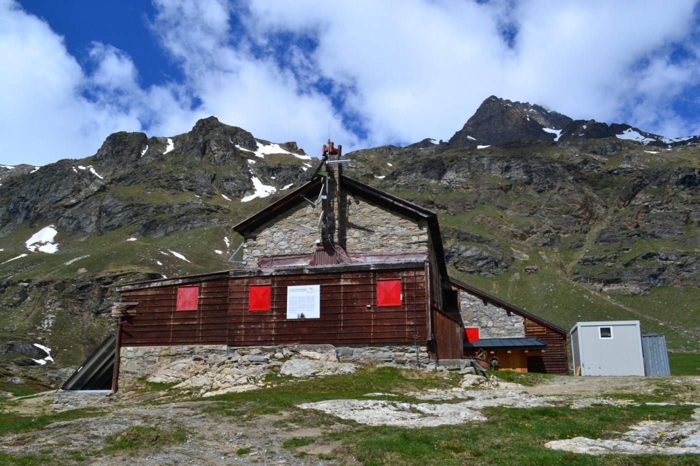 Rifugio Benevolo (2285 m)
