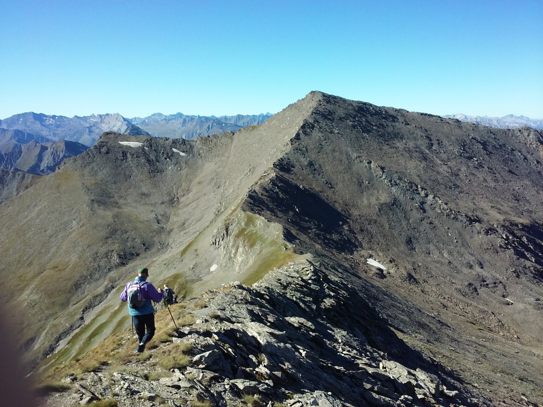 Il Gran Queyron e la sua cresta visti dalla cima Frappier.