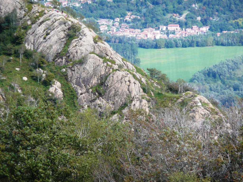 La dorsale della ferrata vista dal Monte Crocino