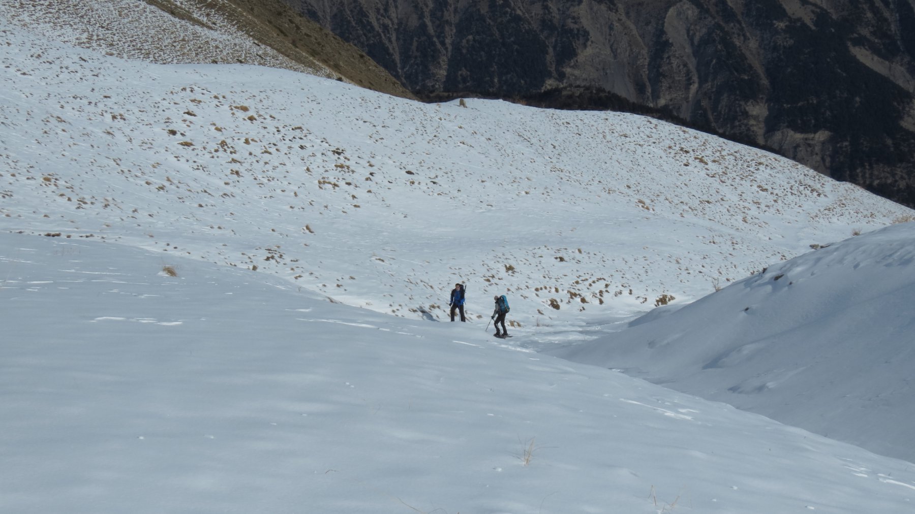 Guido ed Enrica in salita nel Vallon de Bachasse a 2350 m