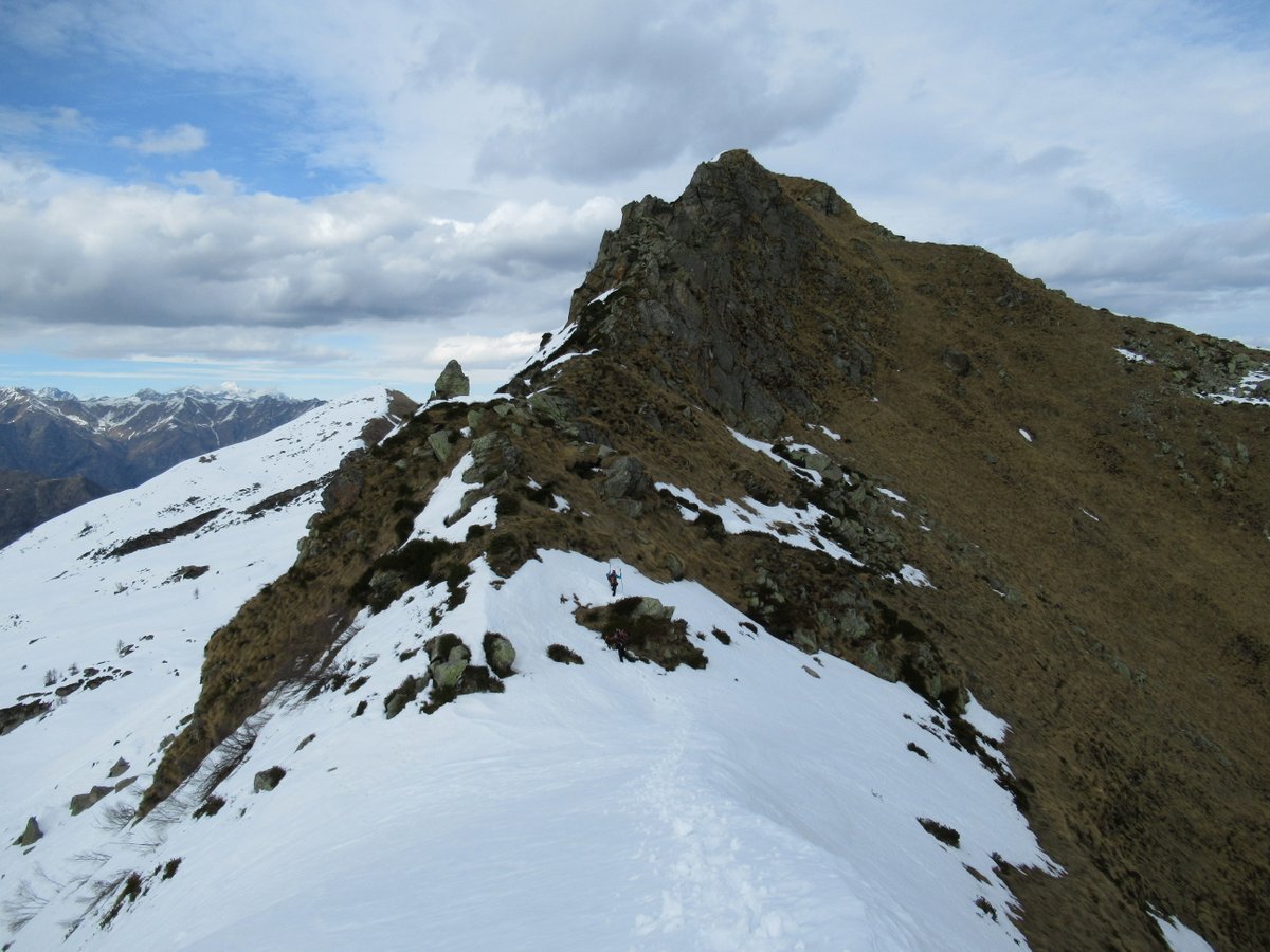 Testone dei Tre Alpi visto scendendo dalla Scalaccia