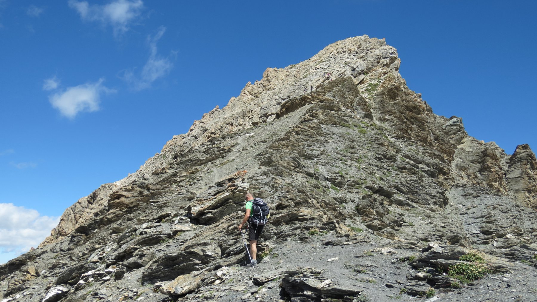 il tratto finale della cresta Sud del Pelaou Blanc con le roccette da superare