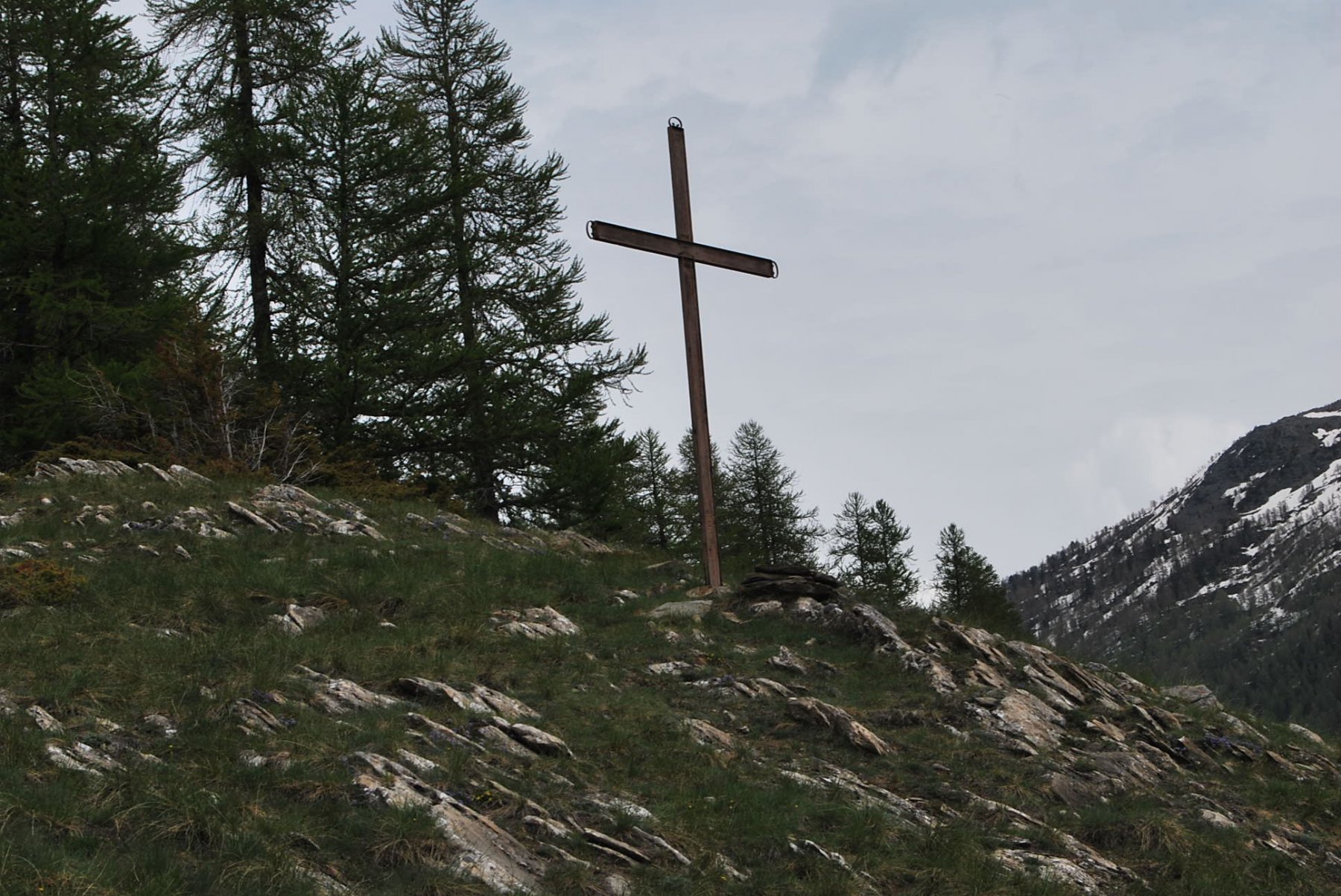 La croce sul Mt. du Parc, quota 1732 