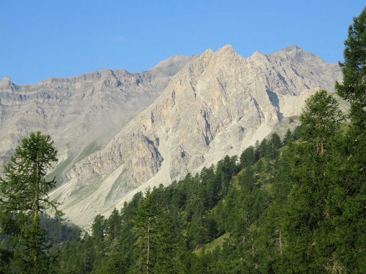 Rocca del Lago - cresta SE dal sentiero