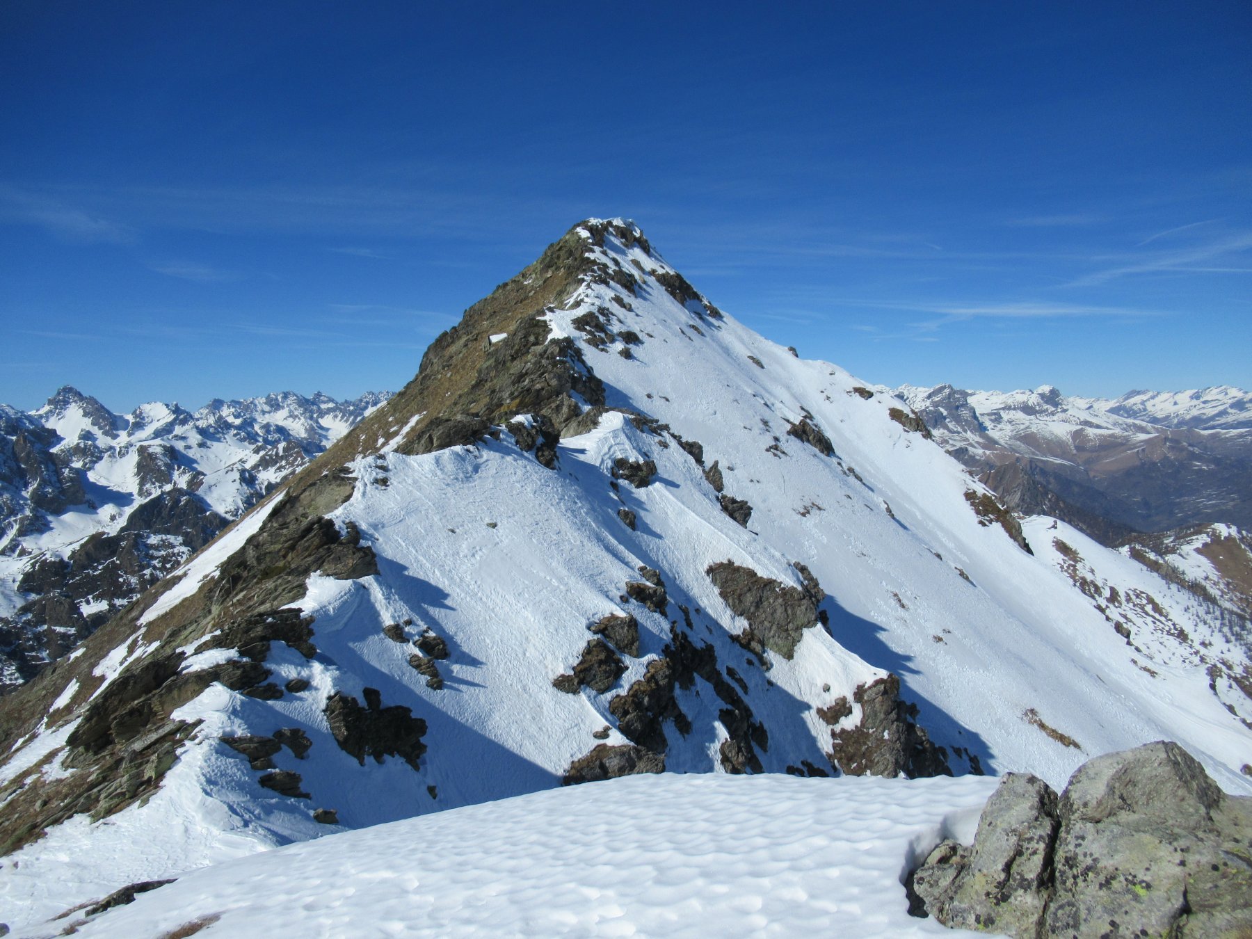 Monte La Bianca con il tratto alpinistico.