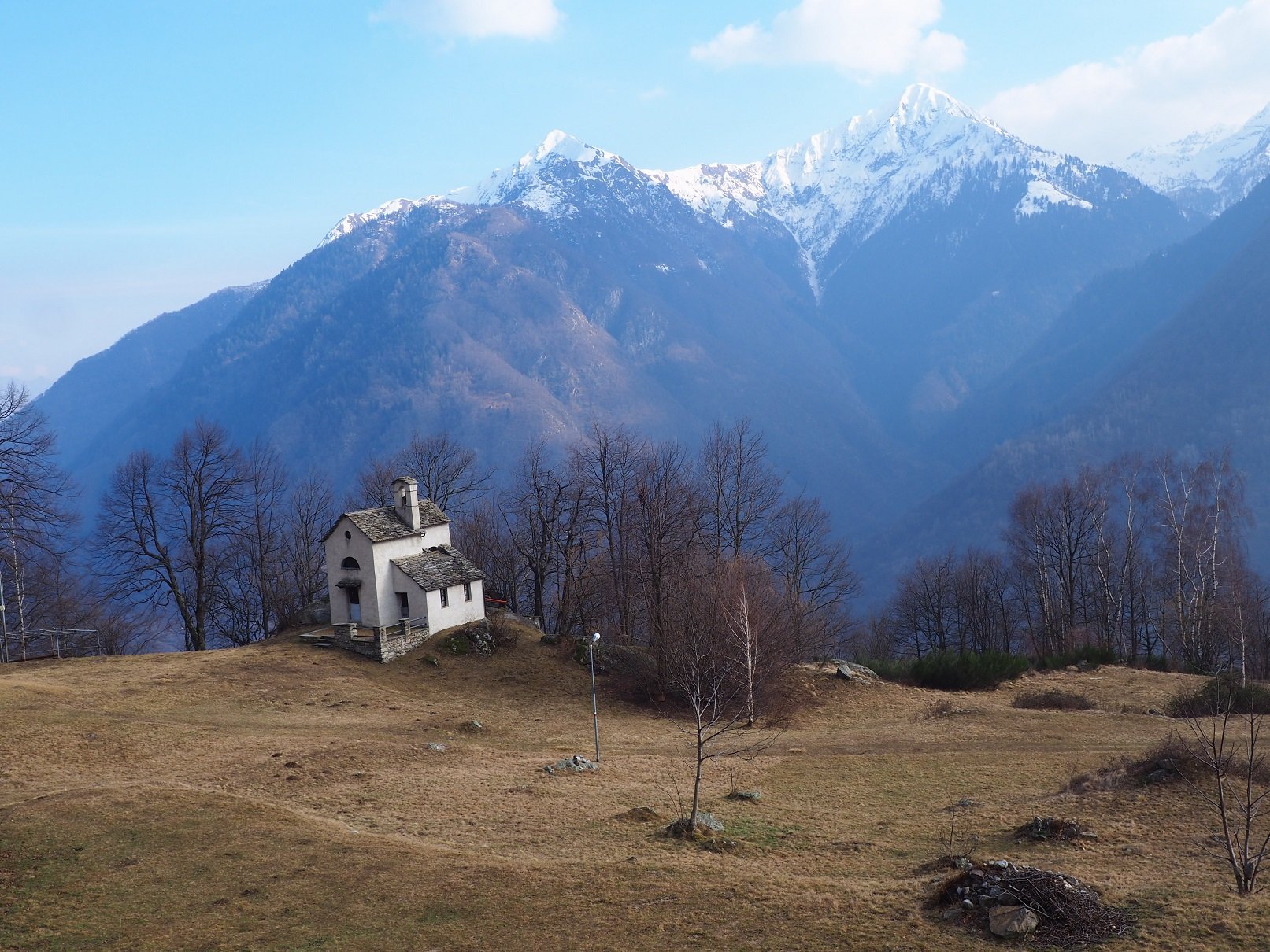 La chiesetta dell'Alpe Quaggiui.