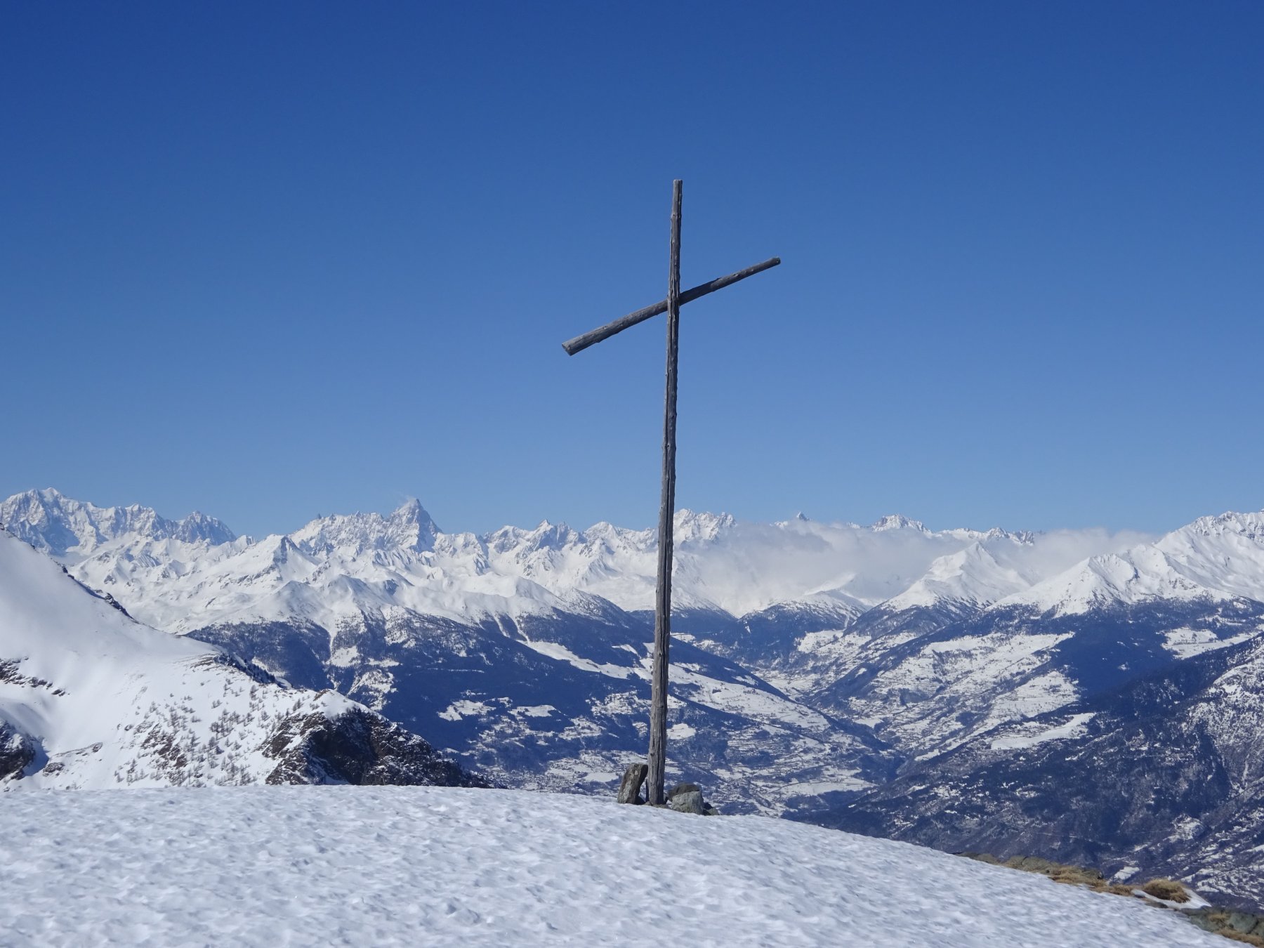 Panorama dalla cima del Mont Corquet verso il massiccio del Monte Bianco