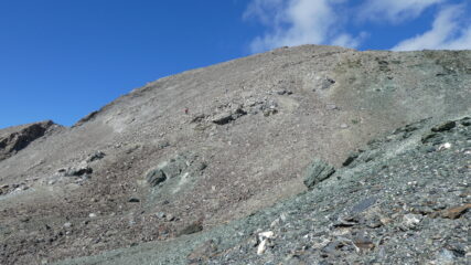 la Punta Ciatagnera osservata dai pressi del Colle di quota 3153 m