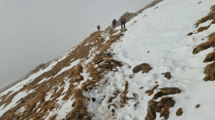 la prima neve incontrata circa a 1000 m salendo in direzione Faiallo