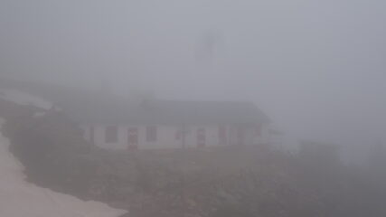 Maison Des Chamois nella nebbia