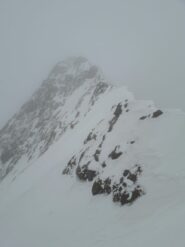 Uno sguardo alla cresta che va dal colletto al Monte Stella