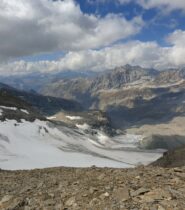 Panoramica sul ghiacciaio de l'Isère visto dalla cima
