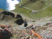 Dalla cima, a picco su Lago e Alpe Agnel
