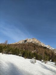 Dal piano del pramand il bel castello di pinnacoli del Seguret