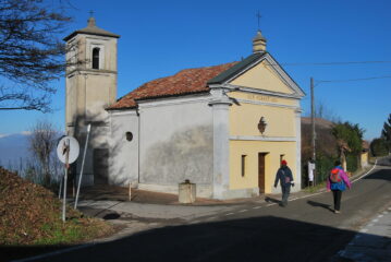 Arrivando a Cantavenna, al Santuario di S. Sebastiano