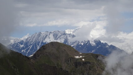 Monte Bianco coperto e nascosto dalle nuvole :(