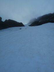 Ultimo canalino prima del bacino Ferrand per salire al ghiacciaio soprastante