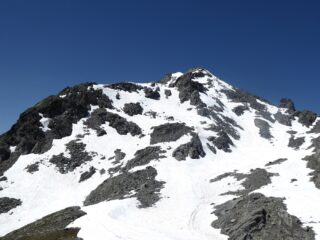 Il Mont Charve visto dai pressi del Col Tachuy.
