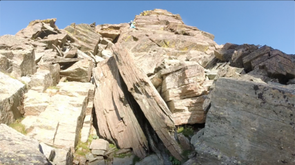 Arrampicando su Rocce di Viso, a raggiungere la cresta (II)