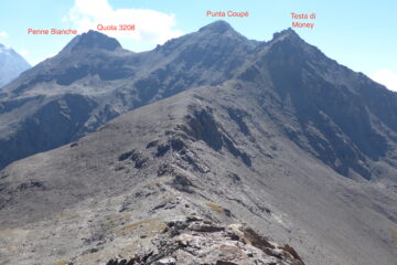 Parte del percorso di cresta visto dal Creya