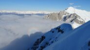 Panorama sul Grignone e spettro di Brocken sulle nuvole creato dall'ombra della Grignetta. 