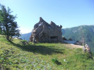 Bunker mimetico sulla Rocca Cuna