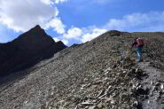 La cresta che sale dal Col du Ban Darrey al colletto q.2842 - A sx la vera Aig. des Angroniettes (m 2962)