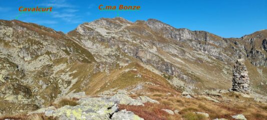 Dalla cima Vallone verso l'anonima Cavalcurt e Bonze