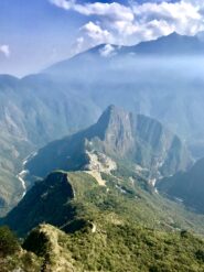 Machu Picchu e Huayna Picchu dalla vetta di Montaña Picchu