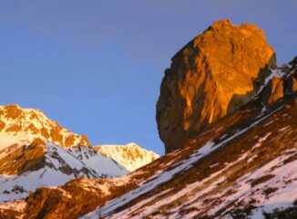 Rocca Senghi al primo sole del mattino.