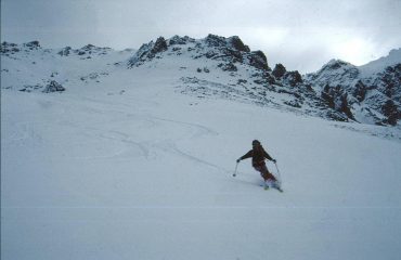discesa su bella neve