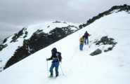 il rientro, a piedi, dalla cresta finale 