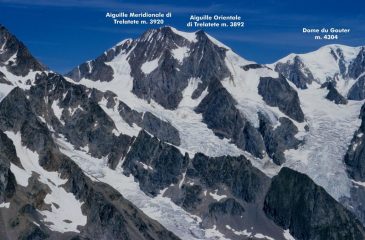 panorami osservati dalla cima...02 (26-7-1998)