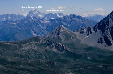 panorami osservati dalla cima...08 (26-7-1998)