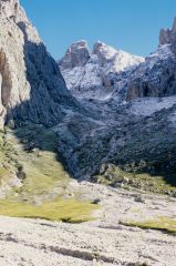 Val Salieres e la Furchetta (in fondo a sinistra) (6-9-1998)