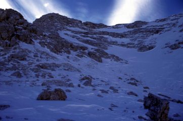 il tratto finale e i pendii che portano in vetta al Monte Averau (1-1-2000)