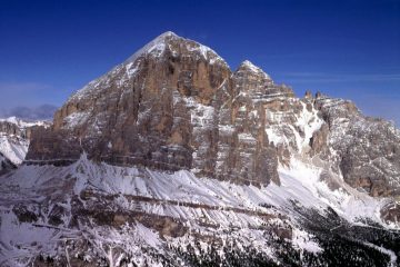 panorami dalla cima : il Gruppo delle Tofane (1-1-2000)